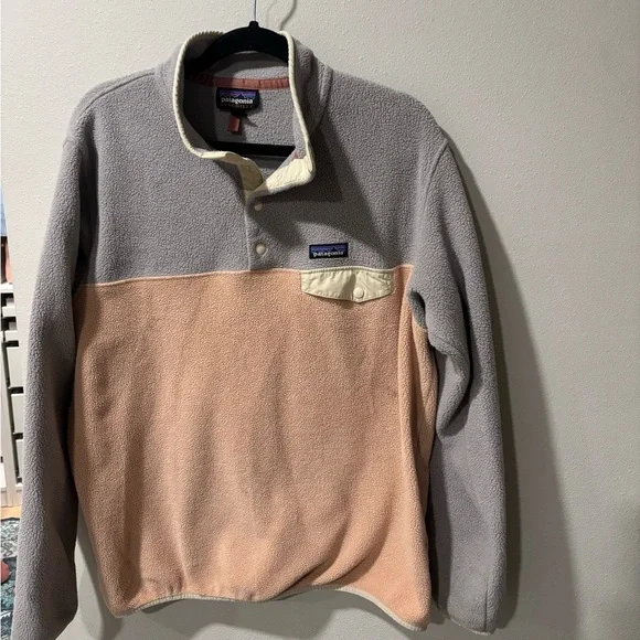 Patagonia womans xl Two-Tone Gray and Tan Crewneck Sweater - Picture 1 of 3